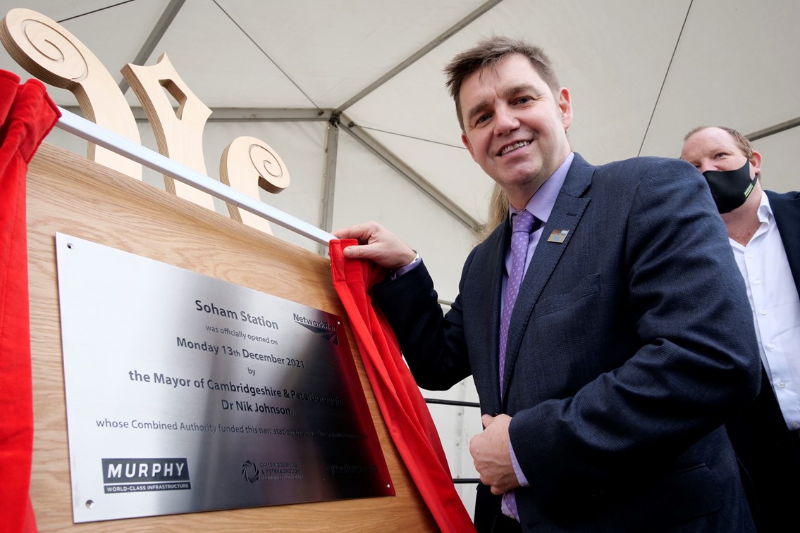 Mayor opens new railway station for Soham: 13.12.21 Mayor Dr Nik Johnson Soham Opening