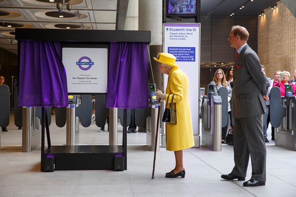 TfL Press Release - Her Majesty The Queen visits Paddington Elizabeth line station ahead of the transformational railway opening next week: TfL Image - HM Queen Elizabeth II, HRH Prince Edward Earl of Wessex, at unveiling of commemorative plaque