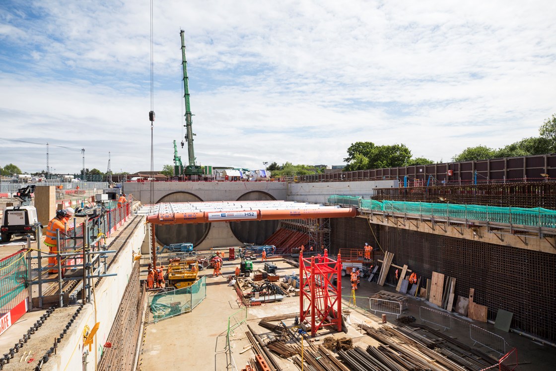 Preparing the launch chamber for the Tunnel Boring Machine at West Ruislip-3