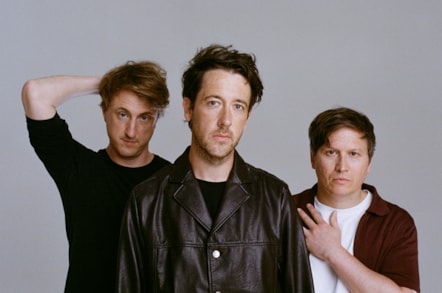 TheWombats O!TO-JuliaGodfrey-2 LEAD