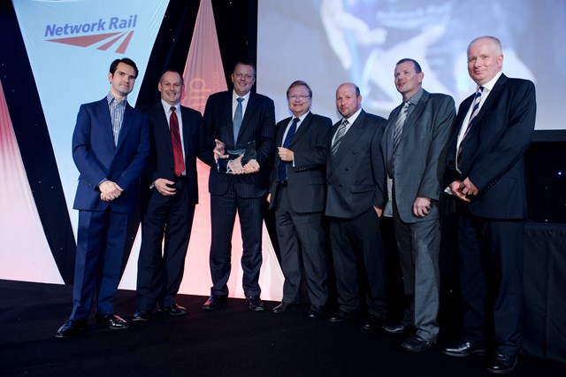 Chief executive, Iain Coucher presents Balfour Beatty with the supplier of the year award