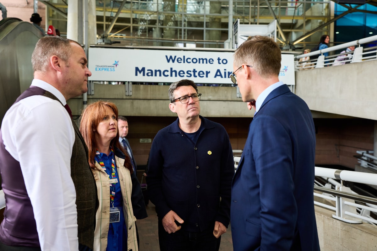 ANDY BURNHAM MANC AIRPORT TPE MAY2026 23