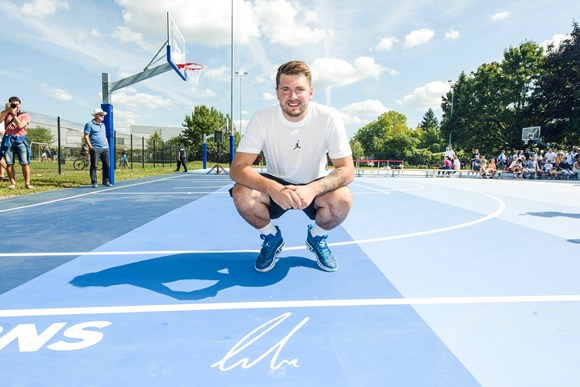 Luka 2K Foundation 9