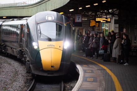 JCDecaux UK wins First Rail contract following a competitive tender