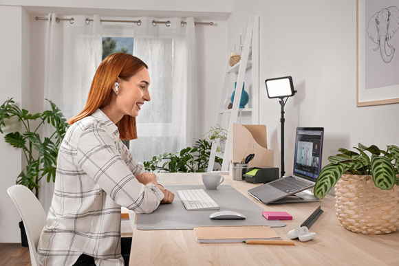 Представляем Key Light Mini — знаковая технология Elgato Key Light стала портативной: Key Light Mini HERO 1