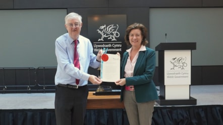 Welsh language and Education Bill sealing ceremony 2-2