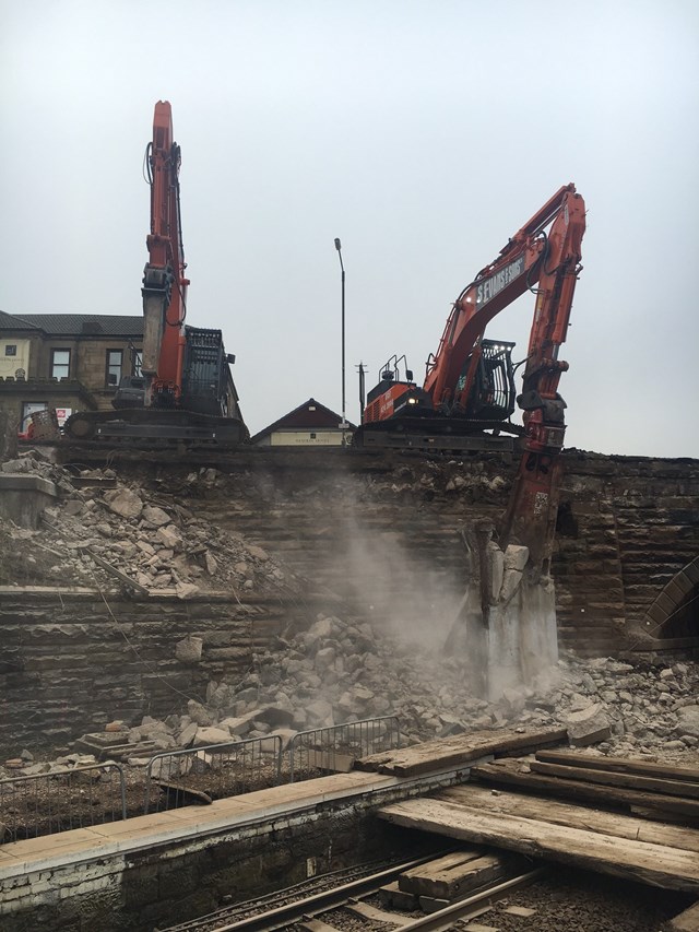 Station Road Shotts bridge demolished and service reopend on Monday AM as planned