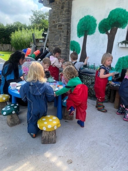 Llandeilo nursery children