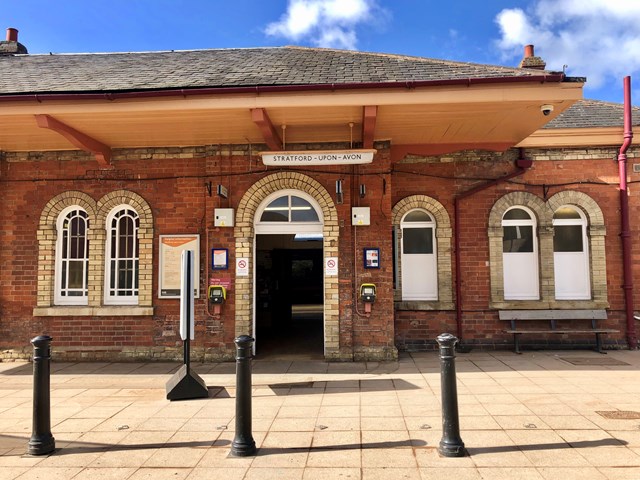Current entrance to Stratford-upon-Avon station