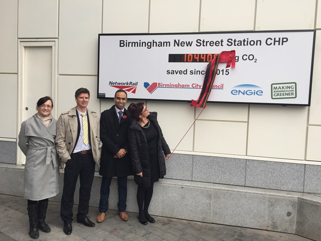 Councillor Lisa Trickett unveiling the CO2 counter outside Birmingham New Street station