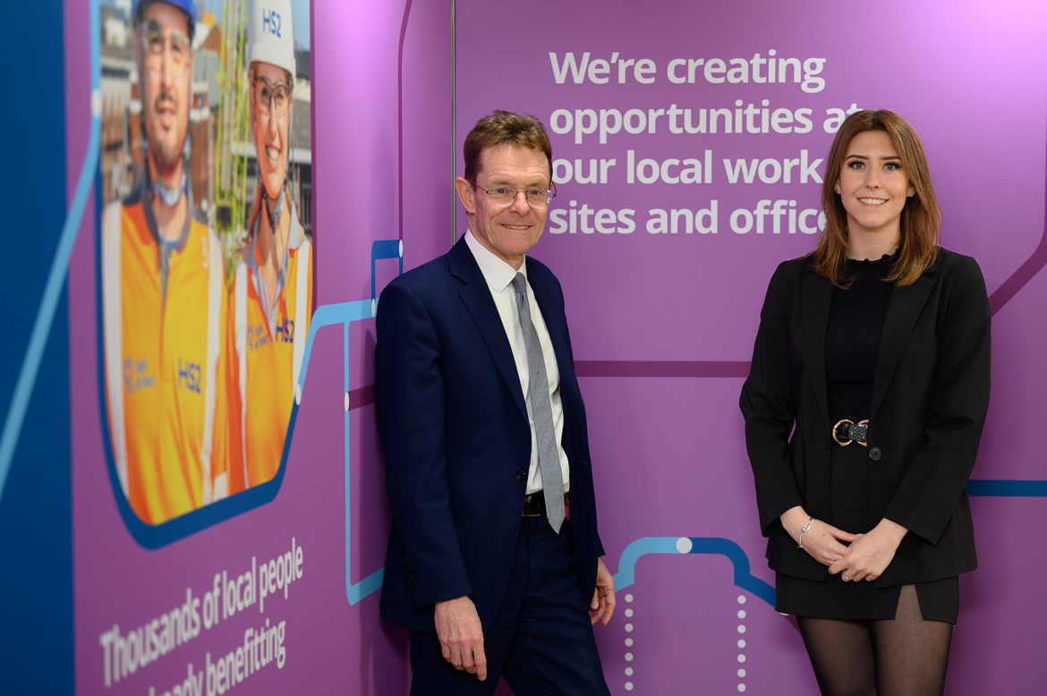 New government-backed Recruitment Hubs will help more unemployed people into work on HS2: Mille Bayliss, the 4,000th unemployed person to secure a job on HS2, pictured with West Midlands Mayor, Andy Street