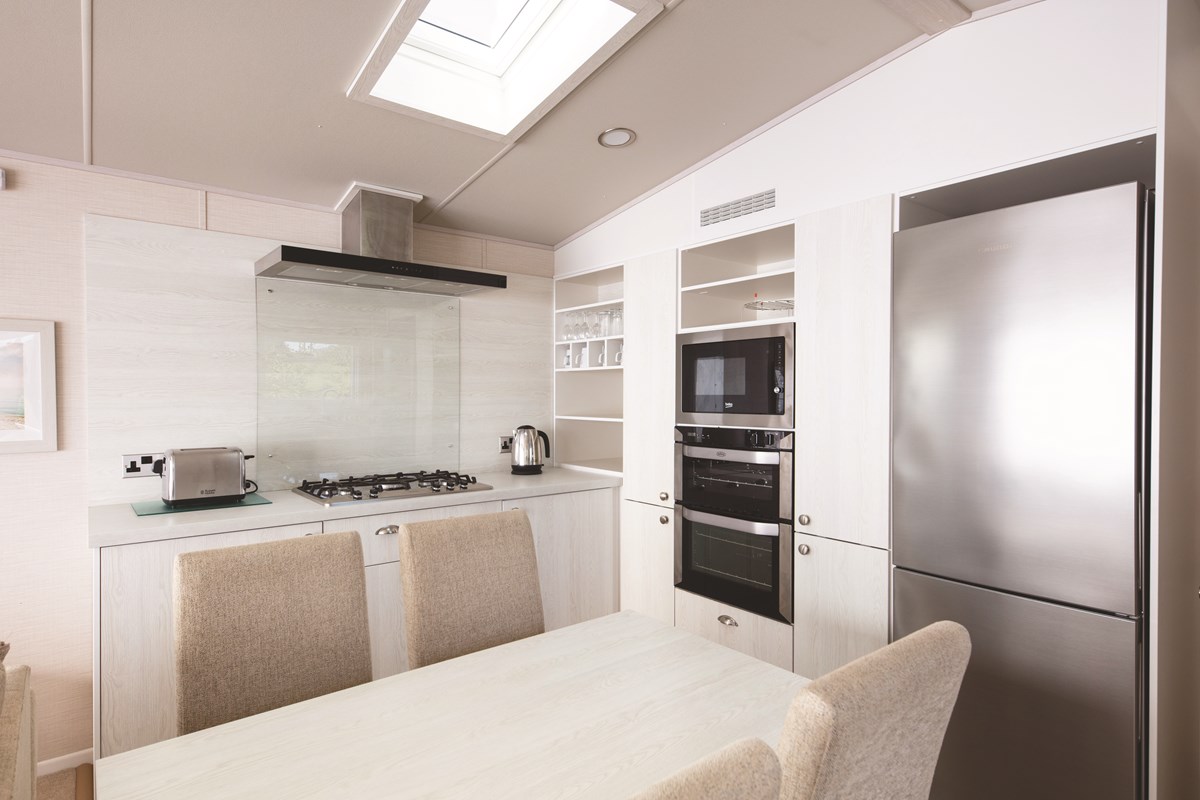 Gold caravan (three bed) kitchen