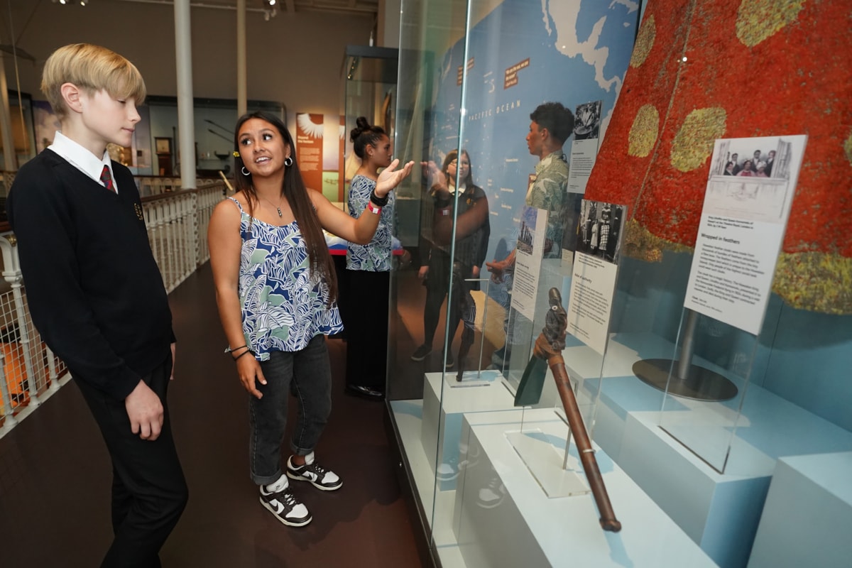 Pupils from Kamehameha school in Hawai'i and Glasgow's Gaelic High School meet at the National Museum of Scotland (Credit Stewart Attwood)