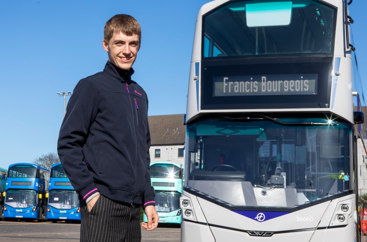 Francis Bourgeois x First Bus 6