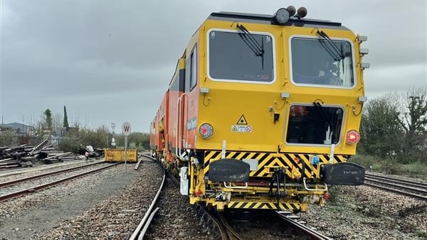 Engineering train St Ives