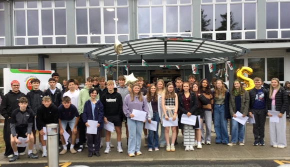 Ysgol Bro Gwaun GCSE2