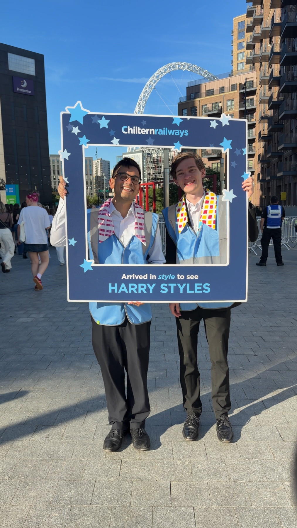 Harry Styles - Chiltern Railways 4