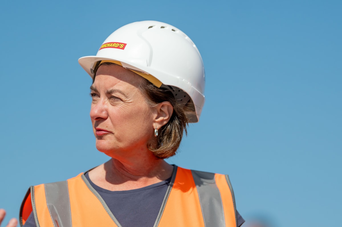 FM and DFM Visit to Tylorstown Coal Tip 18.06.25-14