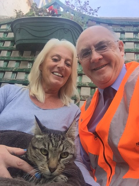 Network Rail saves the bacon of Piggy the cat: Piggy the cat rescued on Merseyside – July 2016