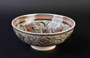 Julia Carter Preston, Bowl, made 1985, earthenware, ‘sgraffito’ and gold lustre decoration.  ©National Museums Liverpool, Walker Art Gallery: Julia Carter Preston, Bowl, made 1985, earthenware, ‘sgraffito’ and gold lustre decoration.  ©National Museums Liverpool, Walker Art Gallery