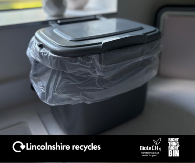 FW - indoor caddy in situ-2