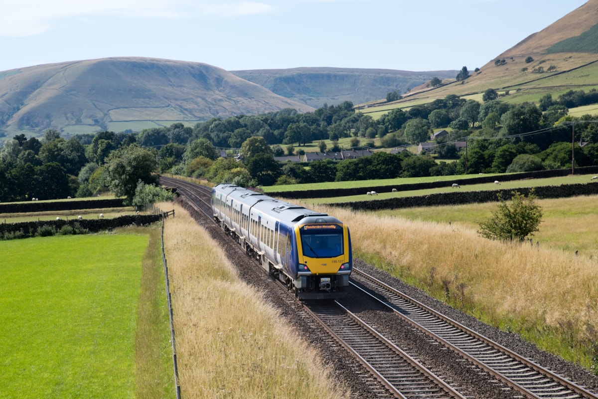 Northern service on the Hope Valley
