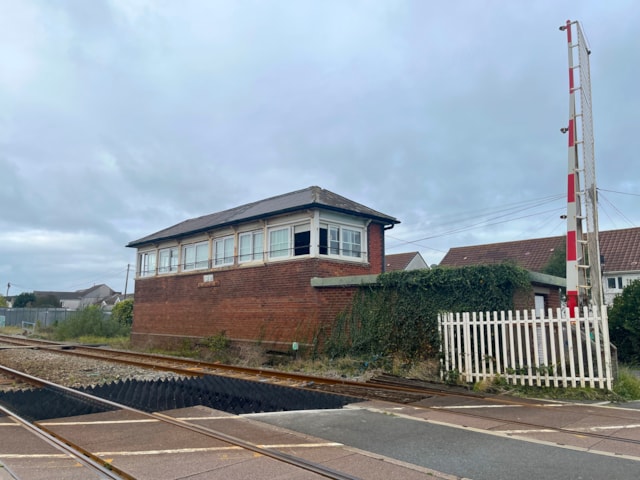 Pembrey signal box: Pembrey signal box