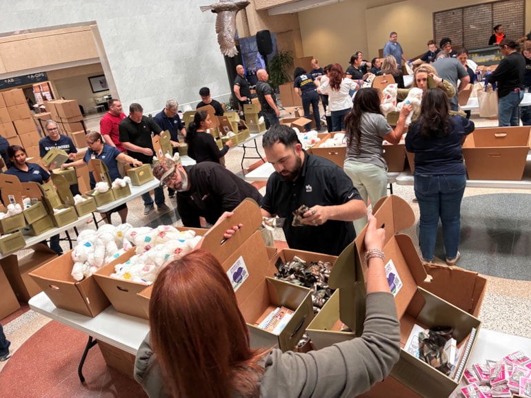 United Through Reading and USAA Partner for Month of the Military Child Employee Engagement Series