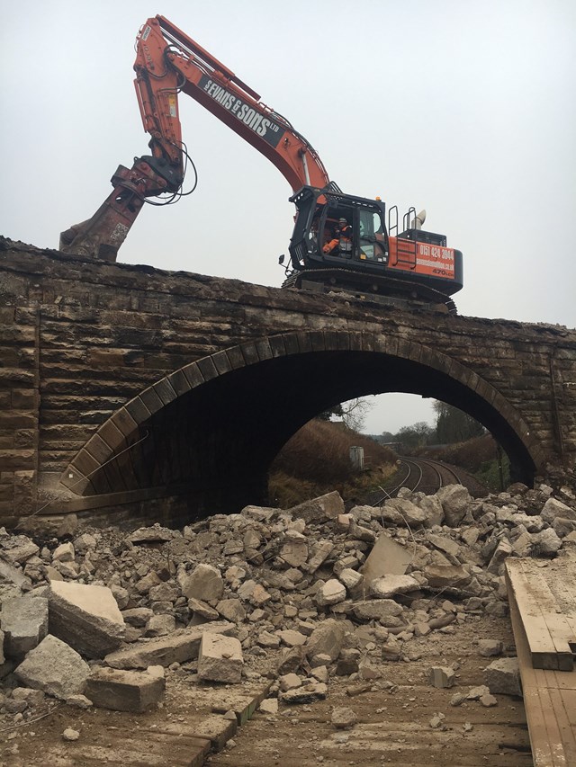 Successful first phase demolition on Station Road bridge: Succesful first phase of bridge demolition at Station Road, Shotts