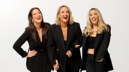 The Girls Uninterrupted and Kiwi Yarns Press Shot-5