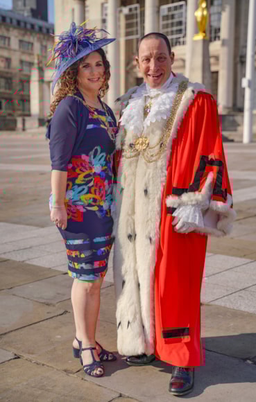 Lord Mayor of Leeds 25-26-3