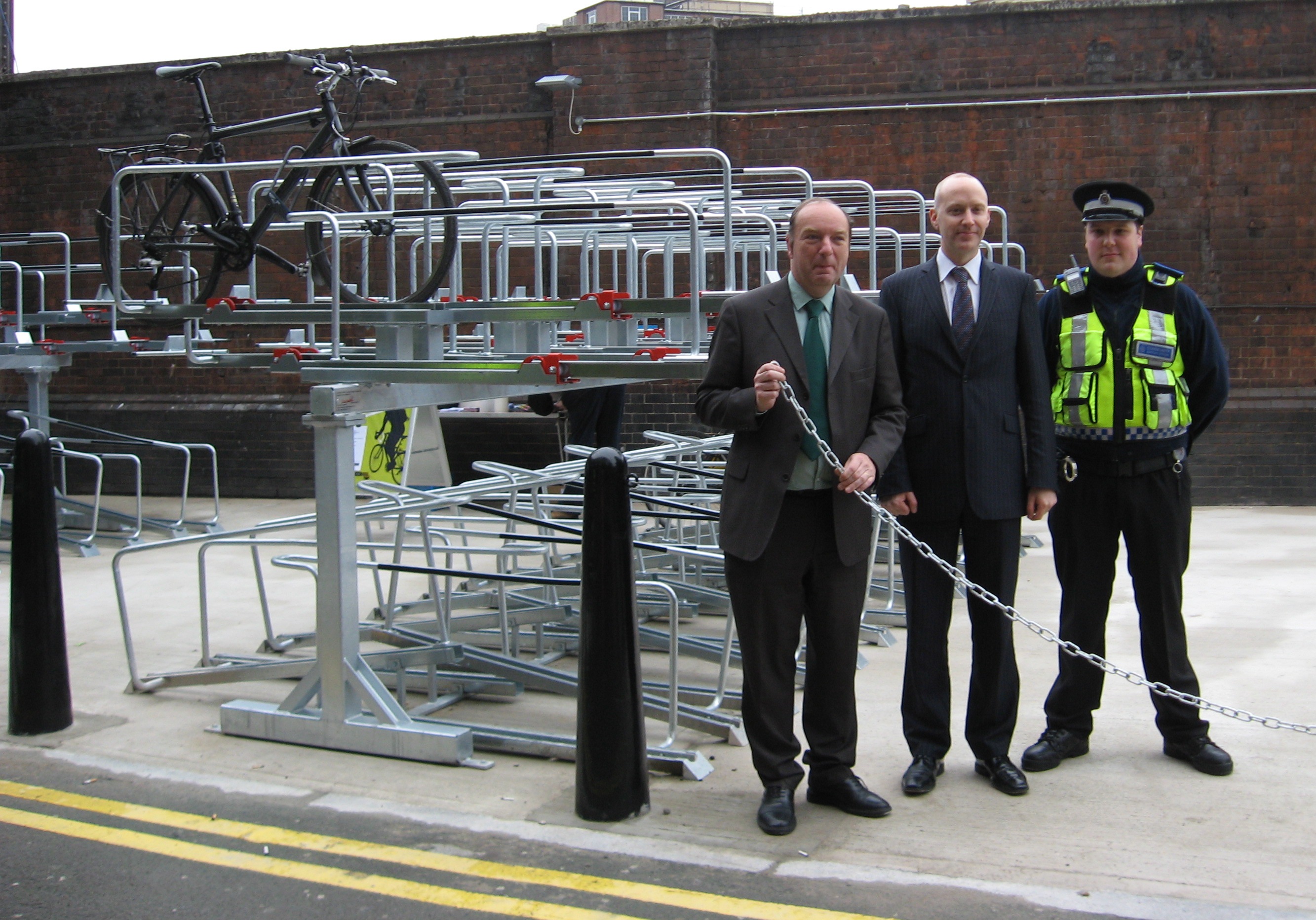 PASSENGERS SEE DOUBLE AT WATERLOO STATION