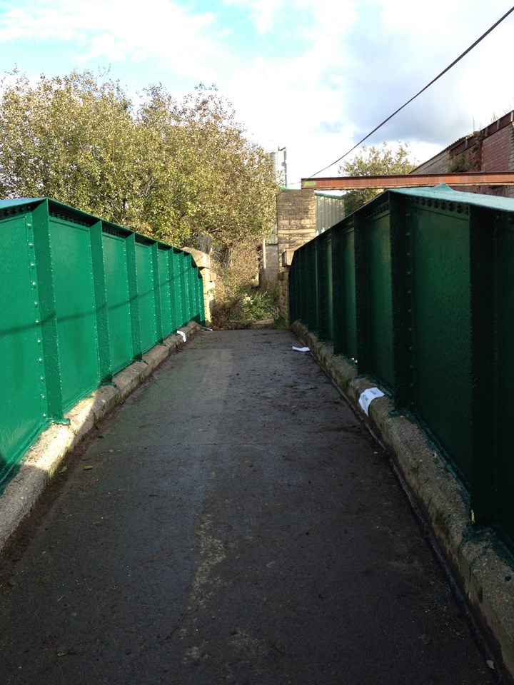 Dalcross grove footbridge - after: repainted as part of a scheme by a scheme arranged by Network Rail and Bradford Youth Offending Service Oct 2012