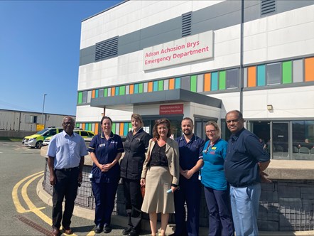 Minister thanks hardworking NHS staff across North Wales