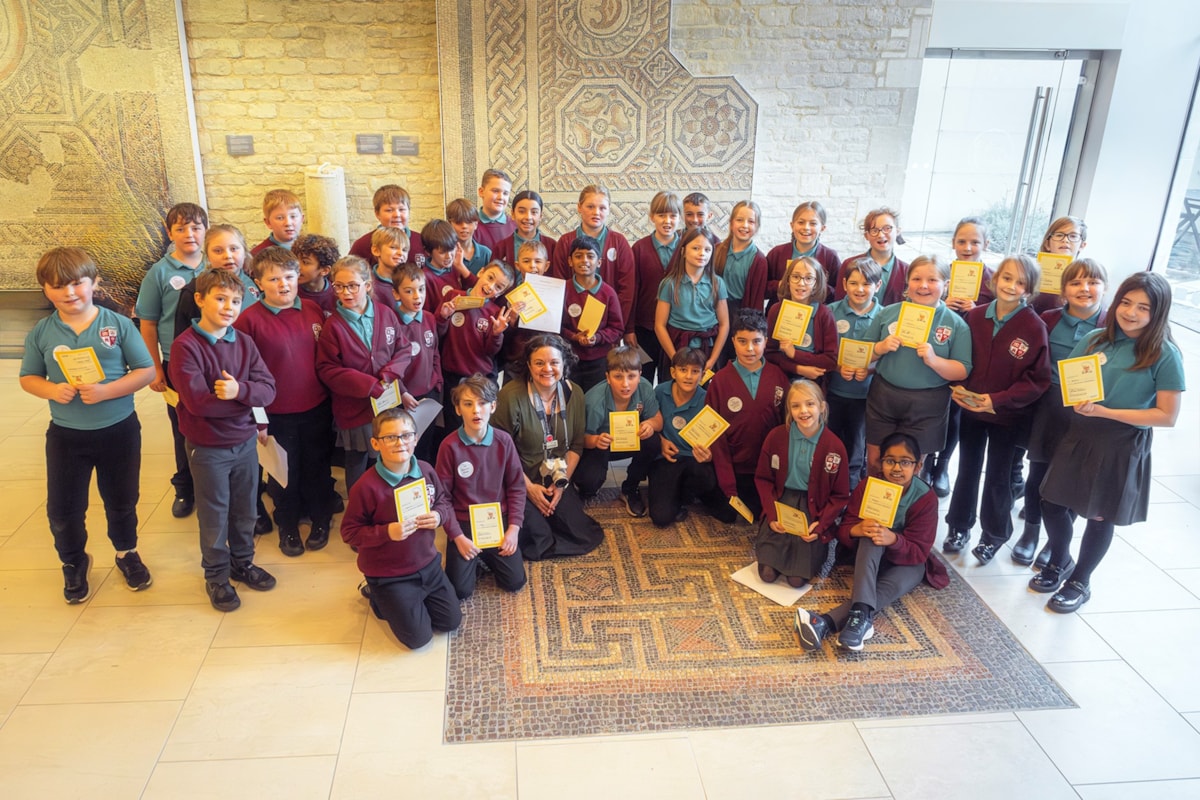 Chesterton Primary School pupils and Families and Schools Officer Rebecca Shellenberger - credit Cirencester Camera Club
