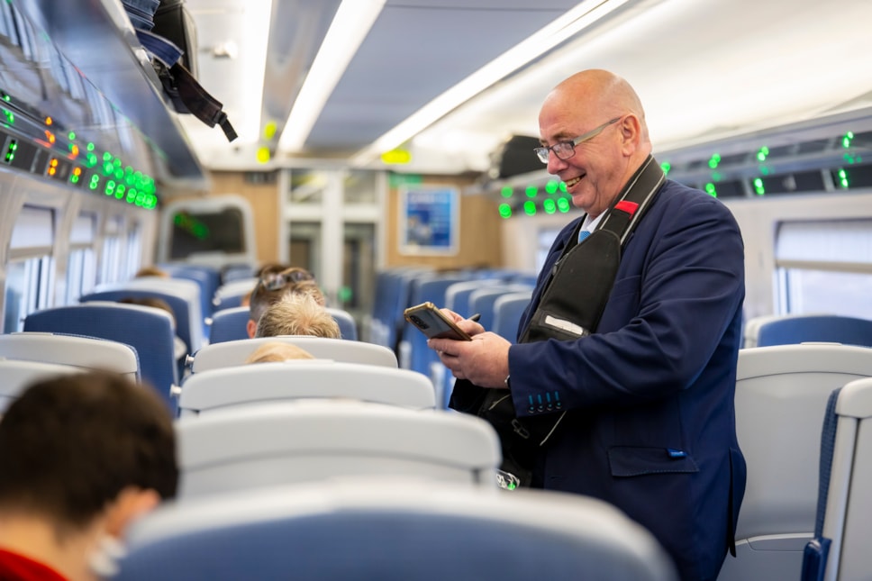 A TransPennine Express conductor-2