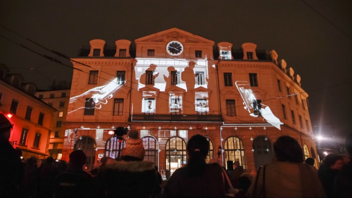 One Second Lovestory 04: The installation will be projected onto The Queens Hotel during Light Night Leeds, which takes place on October 22 and 23.