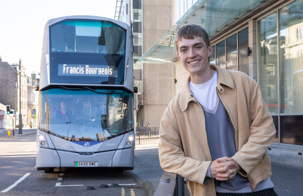Francis Bourgeois x First Bus