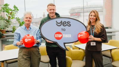 Smokers in Leeds urged to use free support to quit for Stoptober