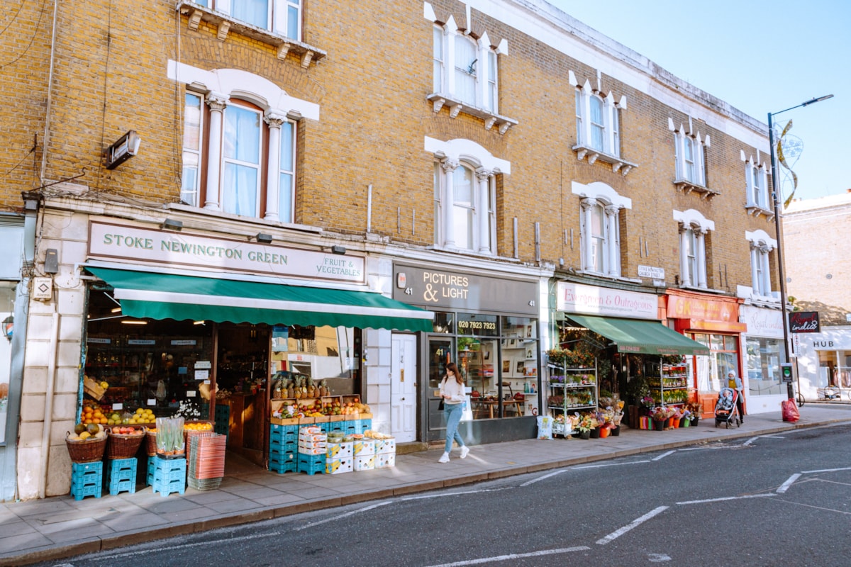 Hackney - High Street Photos - STOKE NEWINGTON - 96dpi - 62