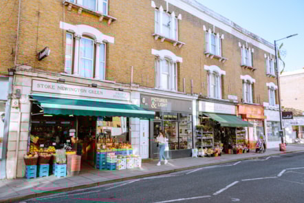 Hackney - High Street Photos - STOKE NEWINGTON - 96dpi - 62