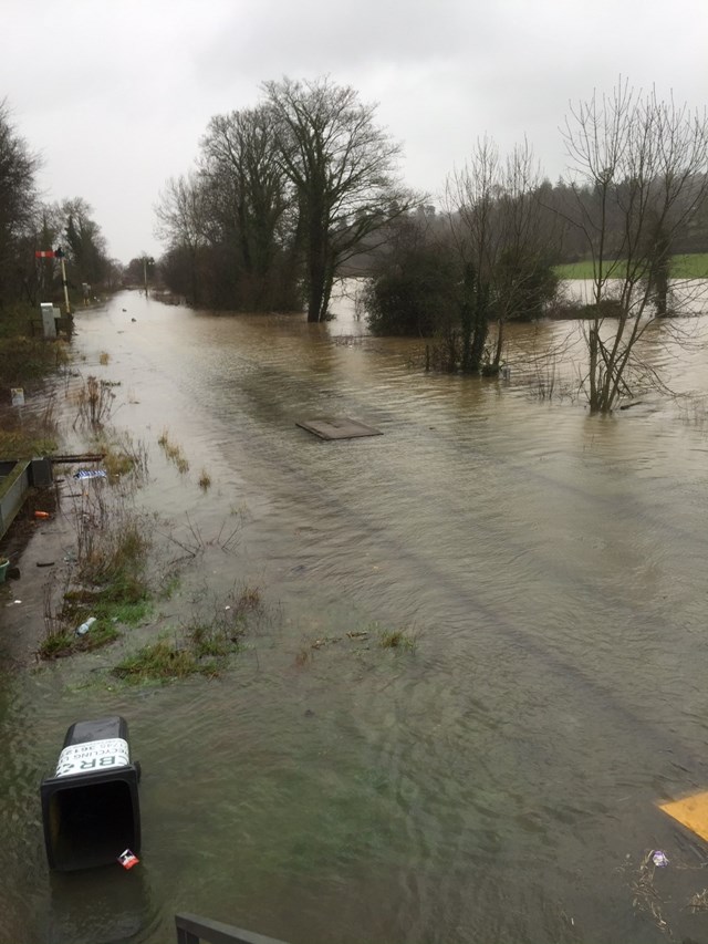 Rail passengers urged to ‘Check before they travel’ as adverse weather hits Wales: Flooding at Llanrwst