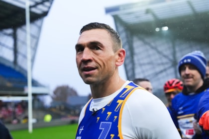 Council congratulates Kevin Sinfield on his knighthood