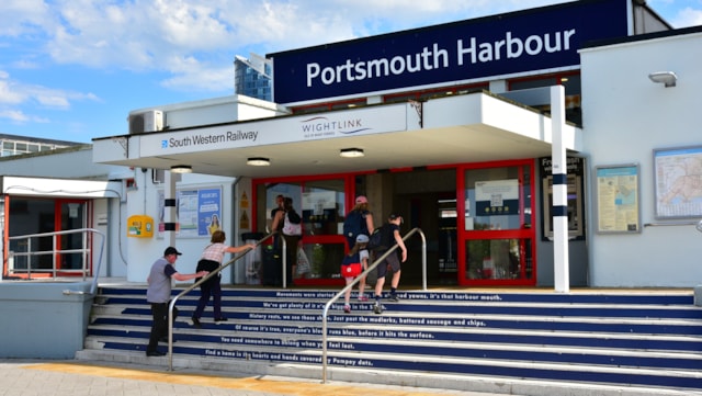 Plan ahead: Improvements coming for Havant’s railway in October: JSM 7423