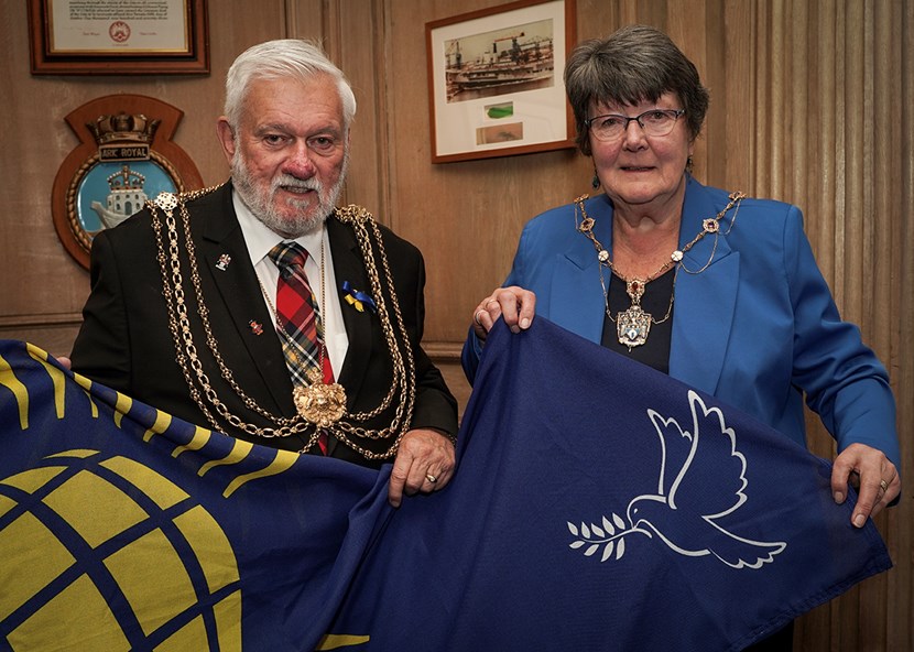 Leeds to hoist Flag of Peace to mark the tenth anniversary of the Charter of the Commonwealth: Peace Flag sml
