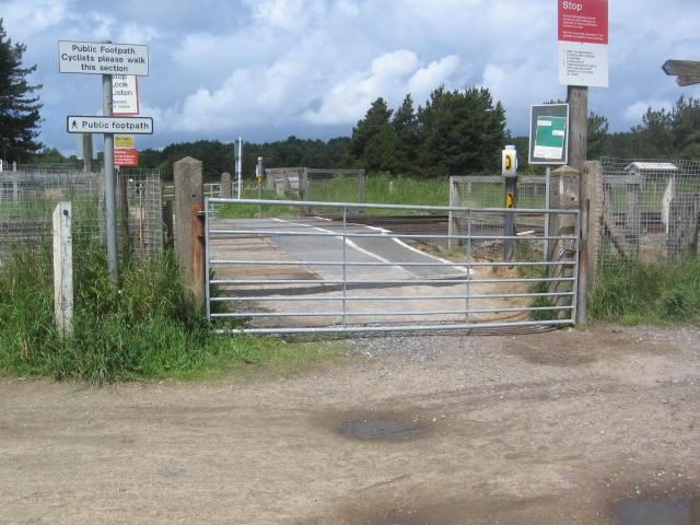 Fisherman's Path level crossing