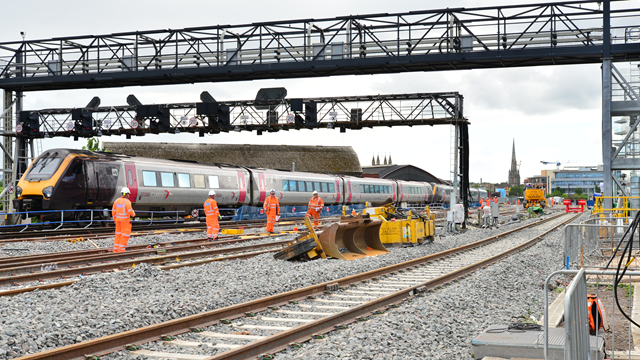 Bristol East Junction with CrossCountry train