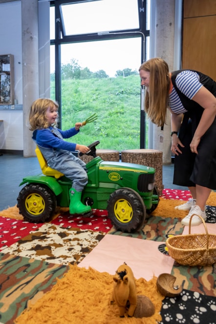 Tractor Tots. Photo © Ruth Armstrong (1)