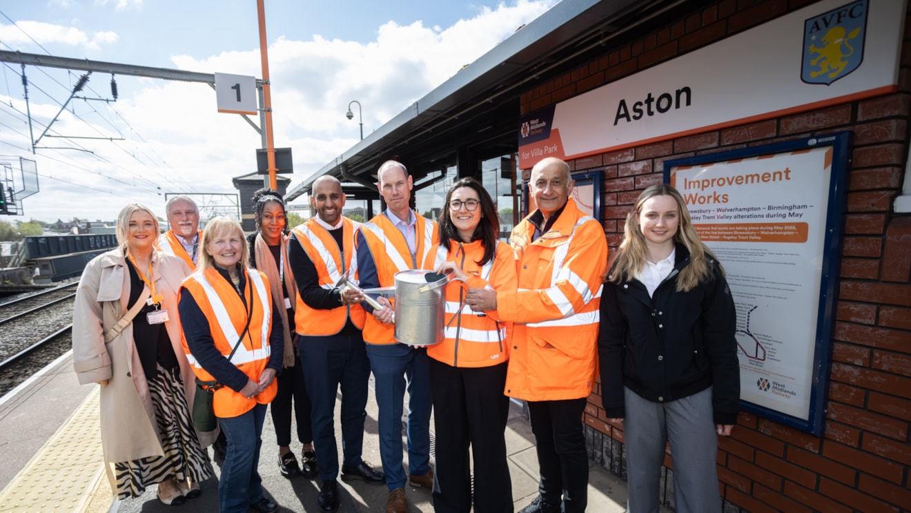 Siemens partners with Aston community to adopt and transform local railway station: Aston Station adoption event