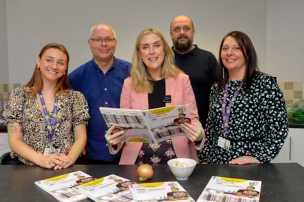 Minister for mental health and wellbeing Sarah Murphy at a cookery class Barod in Swansea 5